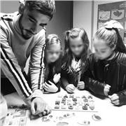 Clases de español para extranjeros personalizadas y dinámicas. Spanish as a foreign language lessons that are completely personalized and dynamic